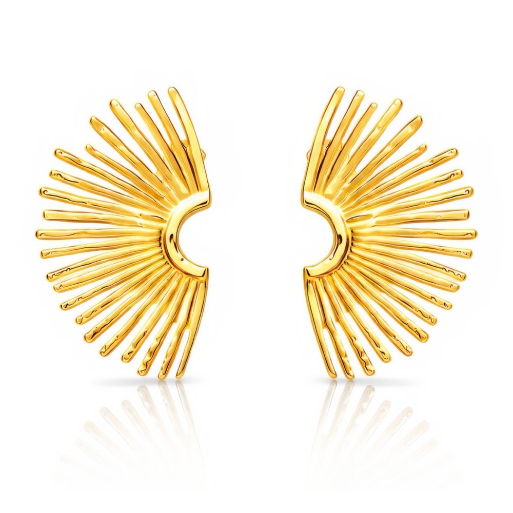 B17. Sun Earrings